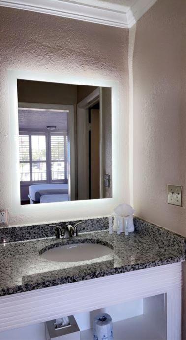 Melbourne All Suites Inn Near I95 Ngoại thất bức ảnh